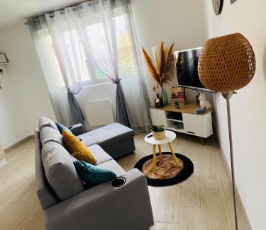 Vittel Apartment | Maisonnette indépendante au calme