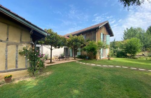 Bourrouillan Apartment | Majellon, Appartement à l‘ouest