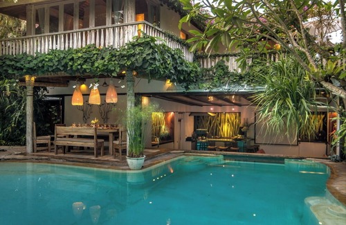 Central Seminyak Villa | Majestic 5BR Villa, Seminyak! 5Min Drive To Kuta Beach! W/Swimming Pool!
