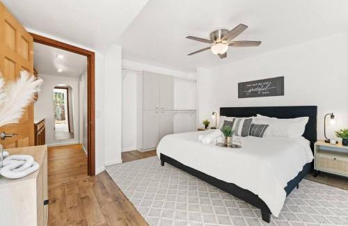 Poway House | Majestic 5BR Villa with Guesthouse, Pool & Spa