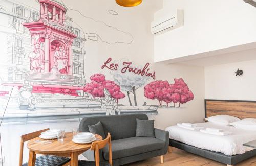 Puvis De Chavannes - Le Lycee Apartment | Make My Day 61, rue Sully