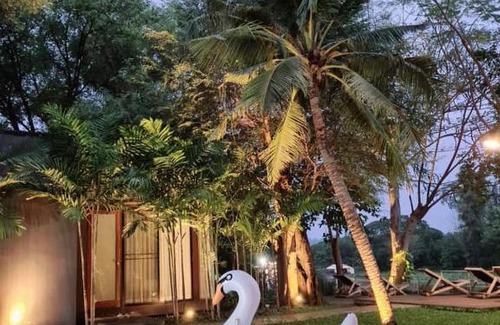 Kanchanaburi Bed & Breakfast | Makham Villa