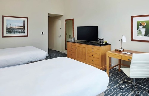 Berkeley Hotel | Making The Best Memories Along The Way! Indoor Pool, Pets Allowed, Balcony!