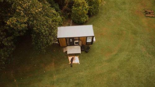 Colosseum House | Makowata Farm by Tiny Away