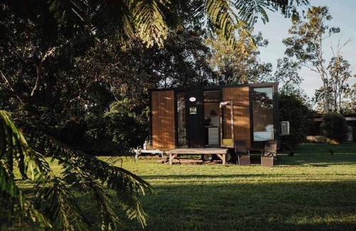 Colosseum House | Makowata Farm by Tiny Away