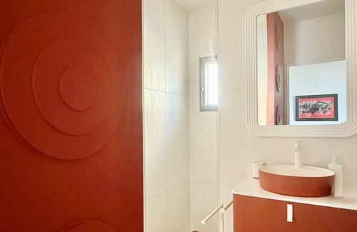 Carcassonne House | MALACHITE