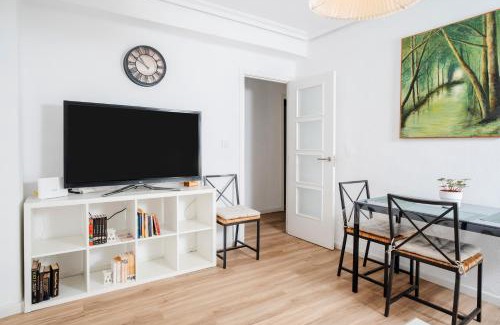 Las Avenidas Apartment | Malaquita