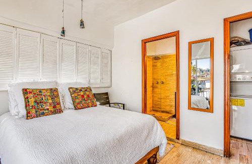 Downtown Puerto Vallarta Apartment | Malecon Beach Side Downtown Condo