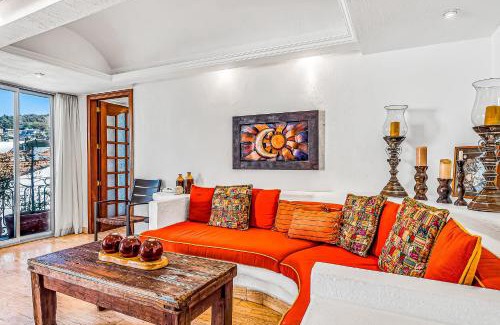Downtown Puerto Vallarta Apartment | Malecon Beach Side Downtown Condo