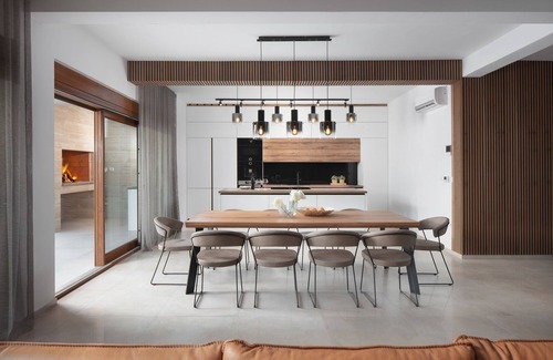 Vir Villa | Malibu Royal - One-of-a-kind luxury villa with swimming pool, gym and gameroom.