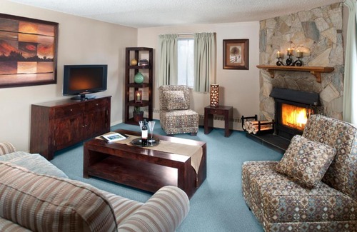 Jasper Cabin | Maligne Lodge