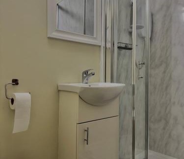 Armagh Apartment | Mallview Coach House