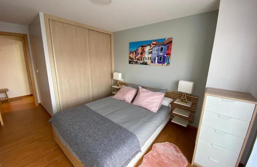 Malpica de Bergantinos Apartment | Malpica Home