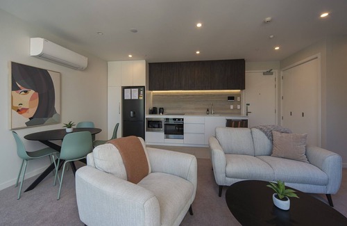 Nelson City Centre Apartment | Malthouse Lane City Apartment 3 - Spacious inner-city apartment in Nelson
