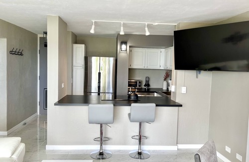 Hilo Condo | Maluhia Wai - Modern 2 Bd Condo w/Pool, A/C, Wi-Fi