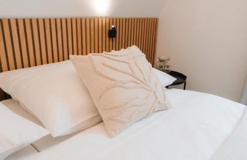 Velke Bilovice Apartment | Malverina