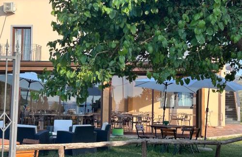 Patti House | Mama Lina