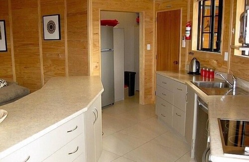 Ohakune Cottage | Mangawhero - Modern Yurt Style Chalet, Ohakune