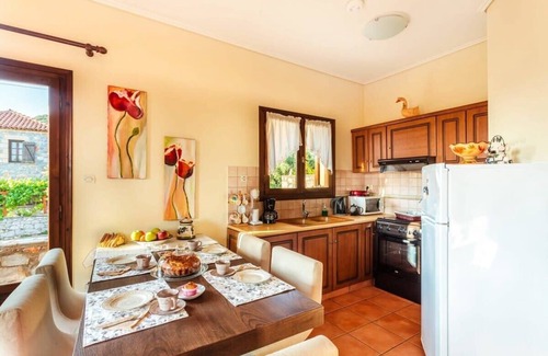 Lefktro House | Mani Garden Haven - Private Retreat in Stoupa