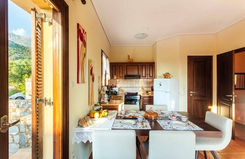 Lefktro House | Mani Garden Haven - Private Retreat in Stoupa