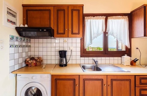 Lefktro House | Mani Garden Haven - Private Retreat in Stoupa