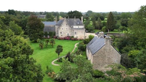 Valognes Bed & Breakfast | Manoir De Savigny