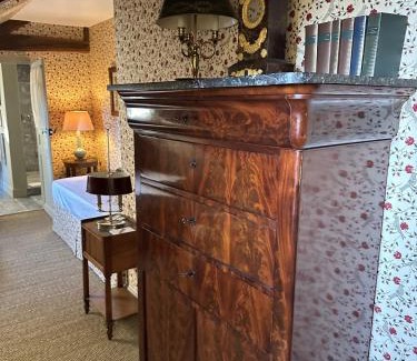 Rochecorbon Ski Chalet | Manoir des Basses Rivières