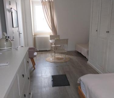 Quiberon House | MANOIR ST YVES -Gîte