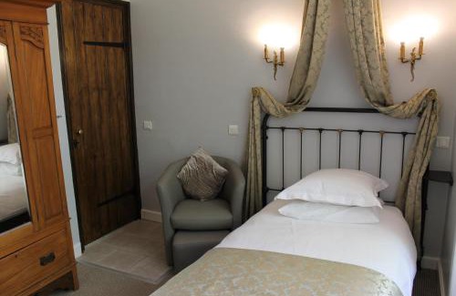 Tulle House | Manoir XV Domaine de Peyrafort