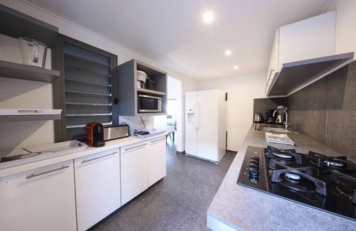 Vitet Villa | Manonjul (2/3 Rooms) Luxury villa