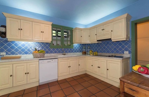 Vega de San Mateo House | Manor House in Vega with Private Pool