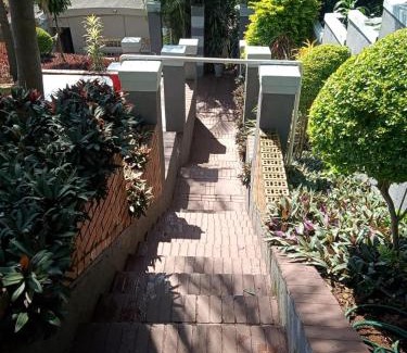 Berea Apartment | Manor house