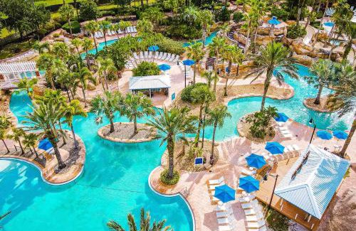 Reunion Villa | Mansion Near Disney - Arcade, Theater & Huge Pool