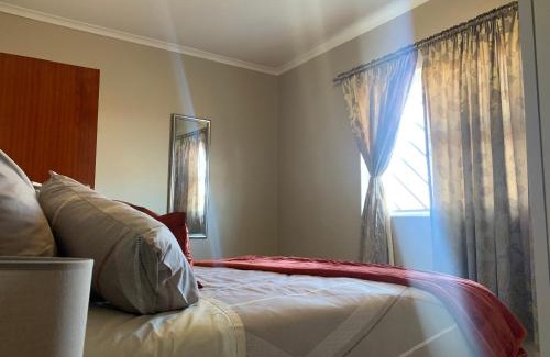 Cape Town Apartment | manu'z