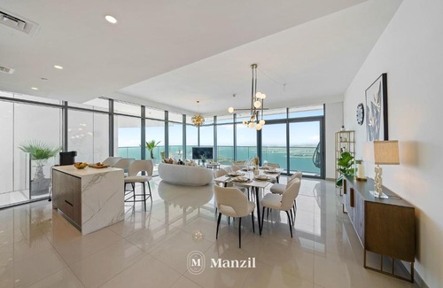 Dubai Marina Apartment | Manzil - Ultra Lux 3BR with Palm Jumeirah and Sea View in Beach Vista Tower, Near Dubai Harbour
