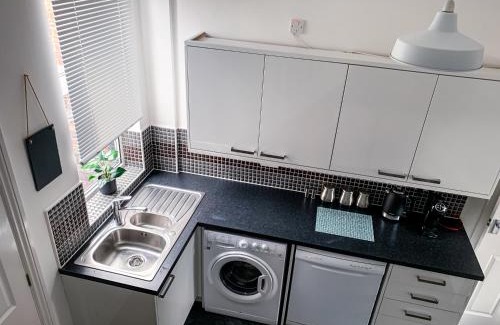 York Apartment | Maple House - Quaint Victorian Home With Free Parking