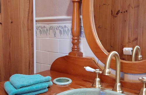 Mapleton Bed & Breakfast | Mapleton Peaceful Provence BnB
