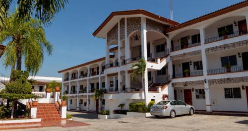 Colima Hotel | María Isabel Colima