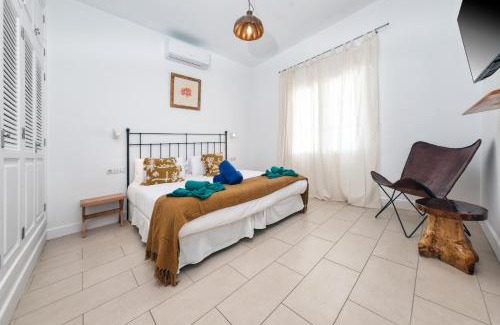 Puerto Calero Villa | Mar Azul Puerto Calero - Private Pool and BBQ By Lanzarote Vacation Homes