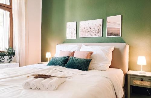 Holsterhausen Apartment | MARA Life&Work am Uni Klinikum Fitness & Ambilight TV