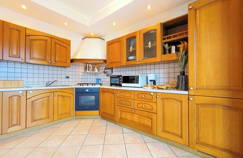 Aurogna Apartment | Maranina holiday flat on Lake Como