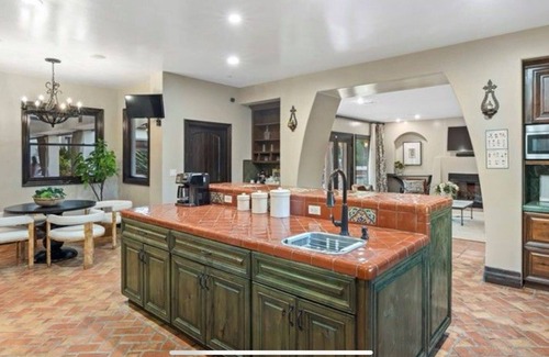 Yorba Linda Villa | @Marbella Lane - Stylish 1BR Villa with Luxe Touch