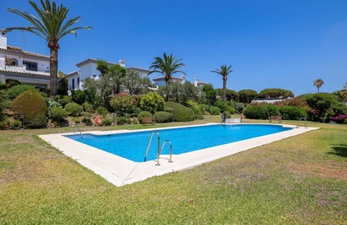 Cabopino House | Marbella with Sea View, Shared Pool - 5 Bedrooms