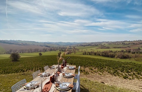 Corinaldo House | Marchiaanse Boerderij, Panoramisch Uitzicht, Zwembad, Grote Tuin, Dichtbij zee