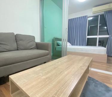 Bang Kra So Apartment | Mari's space