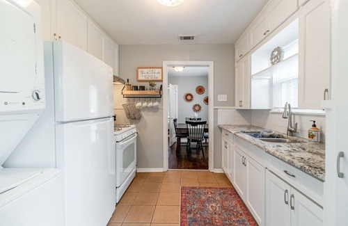 Original Town House | Maria's Cottage - NO CLEANING FEE, NO PET FEE