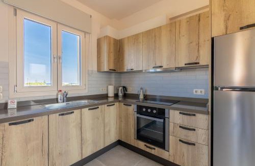 Agkisaras Apartment | Marigold Seaside B2