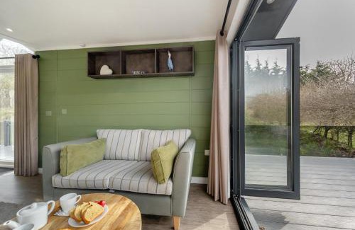 Oulton Broad House | Marina Retreat