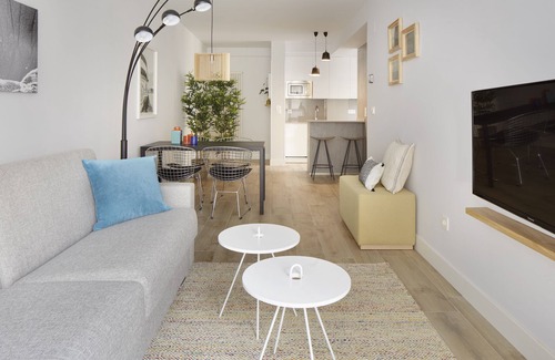San Sebastian Centro Apartment | Marina Suite by FeelFree Rentals