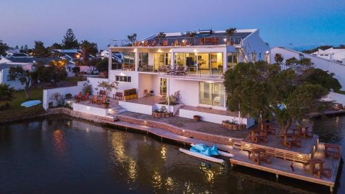 Muizenberg Apartment | Marina Views